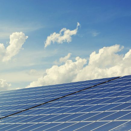 7 Alasan Solar Water Heater Cocok Untuk Hunian Hemat Energi