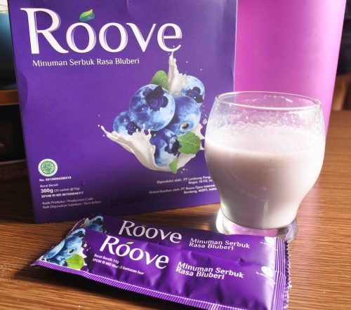 Review Roove - Minuman Kolagen Halal Rasa Blueberry